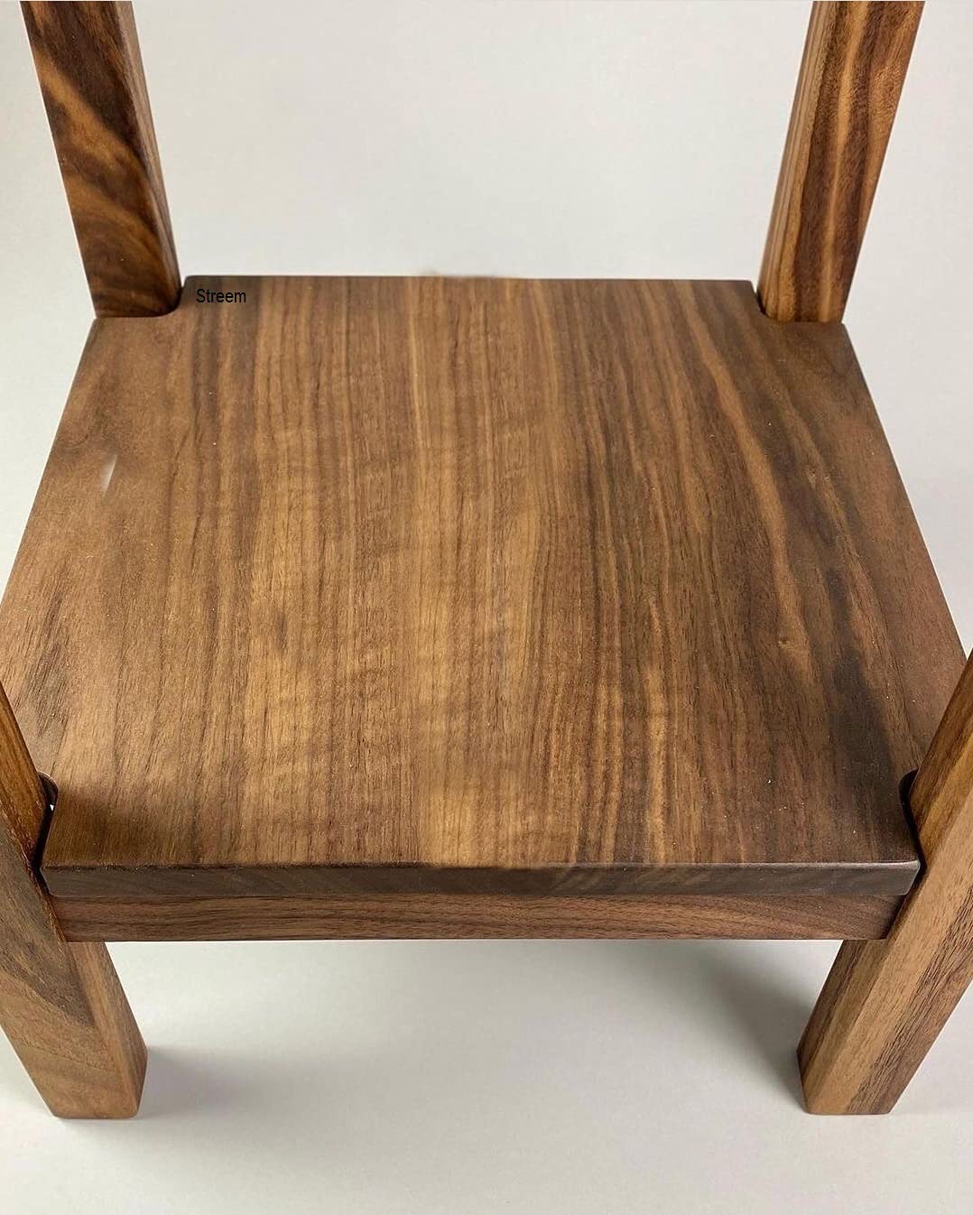 ODEJIA Solid Sheesham Wood Lamp Side Table with Lower Shelf Brown
