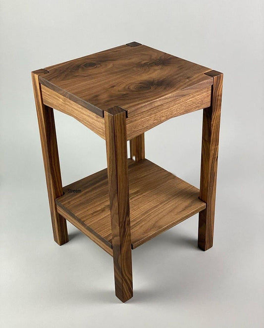 ODEJIA Solid Sheesham Wood Lamp Side Table with Lower Shelf Brown