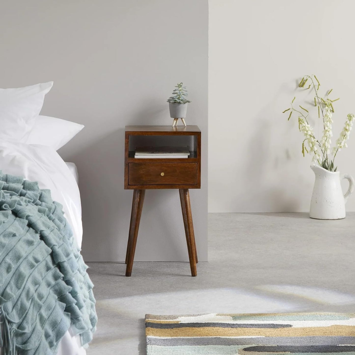 ODEJIA Furniture Solid Wood Bedside Table Designer Nightstand with 1 Drawer and 1 Shelf - End Table for Bedroom - ODEJIA End Table